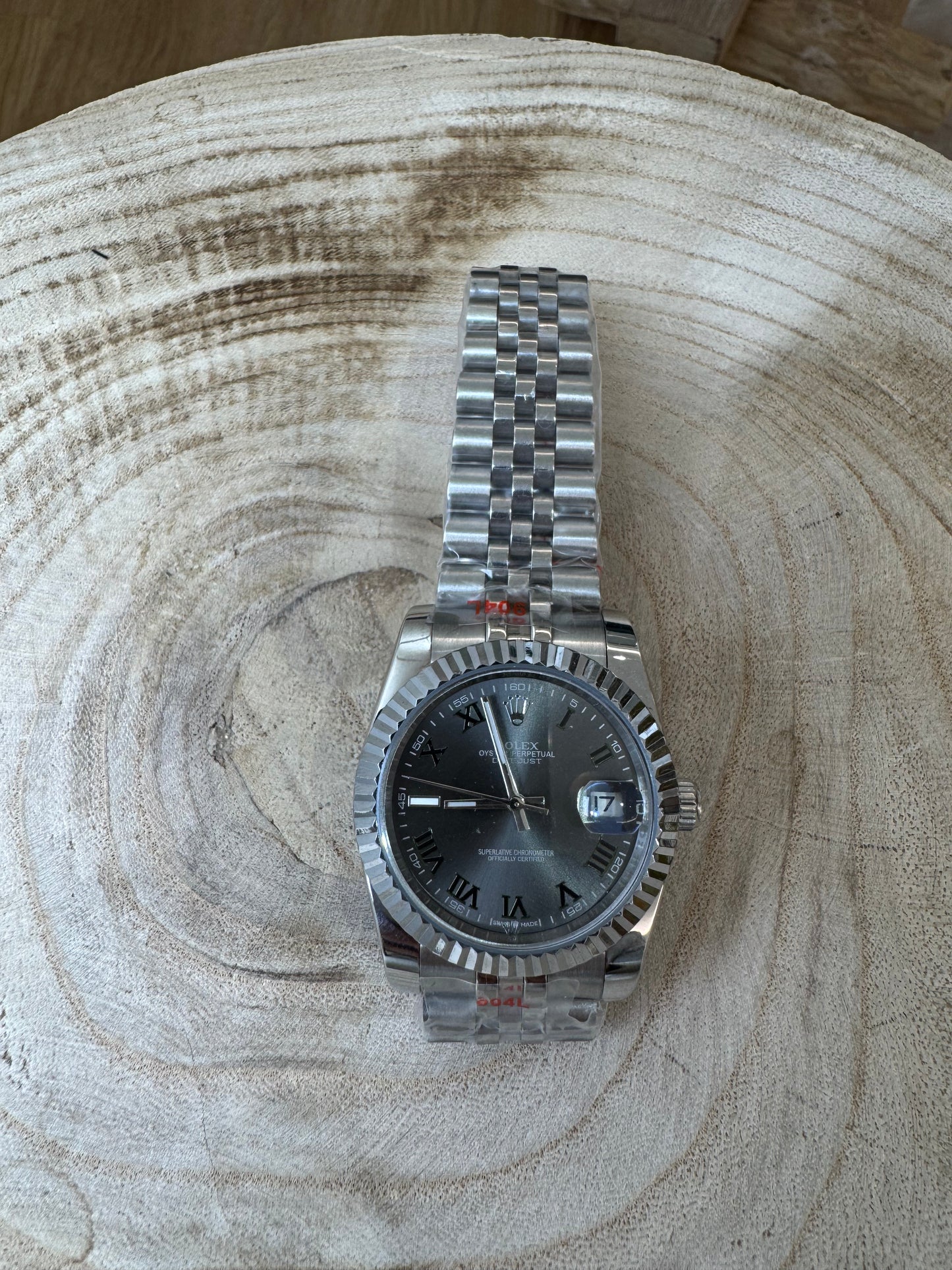 Orologio 36 mm con numeri romani